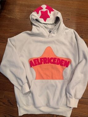 Aelfric Eden White Hoodie with Pink & Orange Star Sz medium